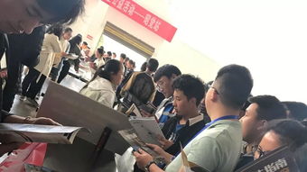 2019年涼山州高考志愿填報(bào)咨詢大型公益活動(dòng)——助力學(xué)子圓夢(mèng)未來(lái)